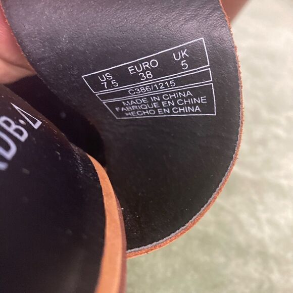 #300 KELSI DAGGER BROOKYLN lwather wedge heels - Picture 3 of 6